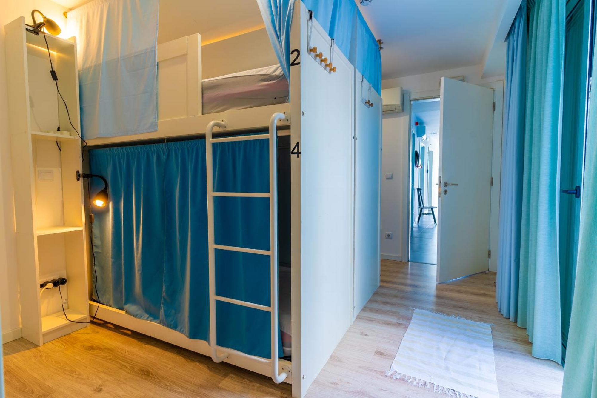 Hostel Azorazul - Pool & Suite Ponta Delgada المظهر الخارجي الصورة