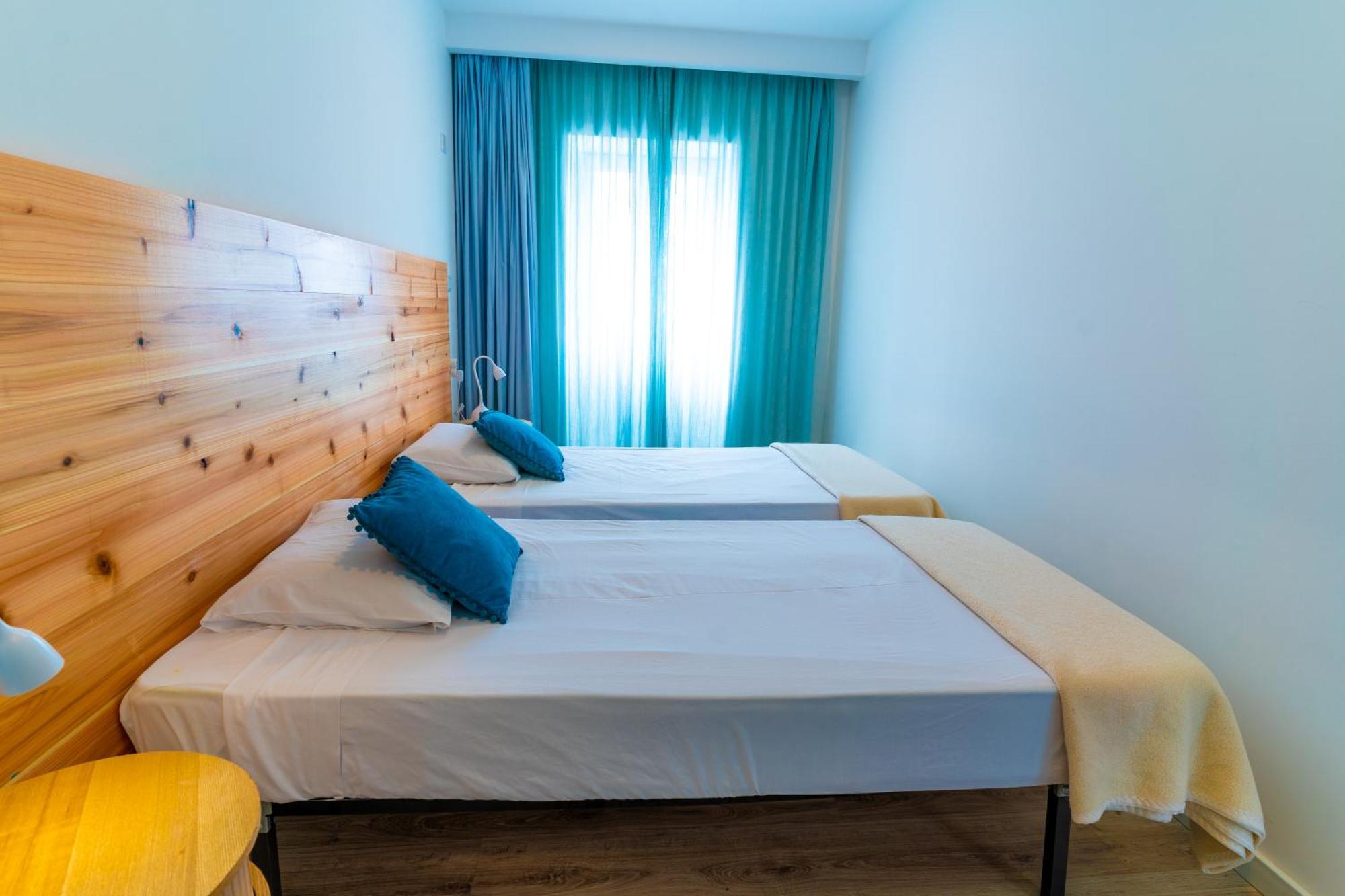 Hostel Azorazul - Pool & Suite Ponta Delgada المظهر الخارجي الصورة